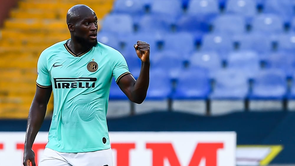 Schütze zum 1:0 und 3:0 in Genua: Inters Romelu Lukaku.