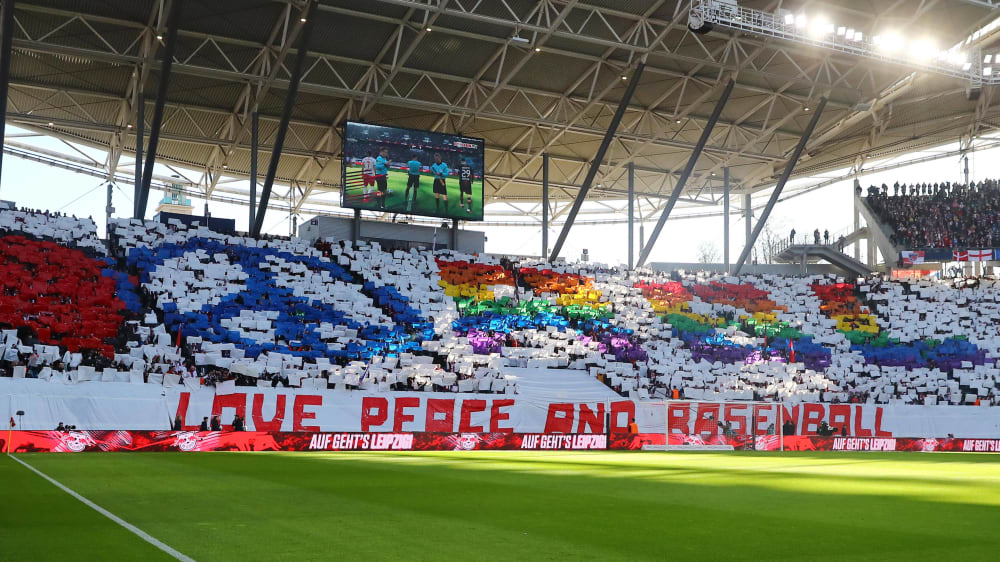 Corona-Panik: RB Leipzig wirft japanische Reisegruppe raus 