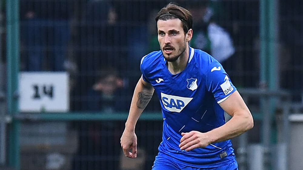 Hoffenheims Havard Nordtveit wird nach seinem Fußbruch wohl erst im September zurückkehren.