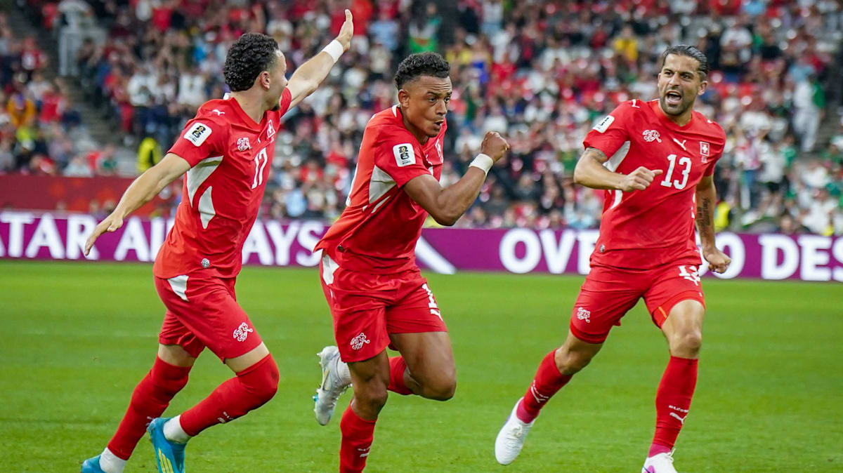 Es klingelt sofort nach Wiederbeginn: Ndoye erhöht auf 2:0