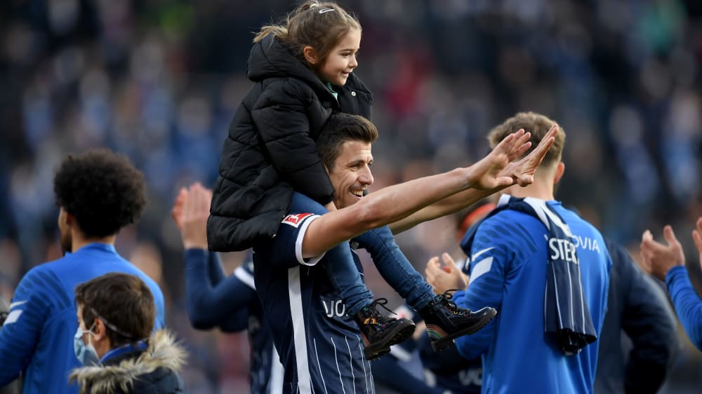 Losilla knapp hinter VfLLegenden Wosz und Lameck kicker