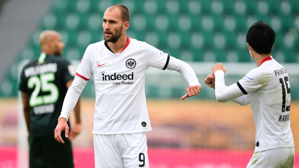 Bas Dost, Daichi Kamada (re.)