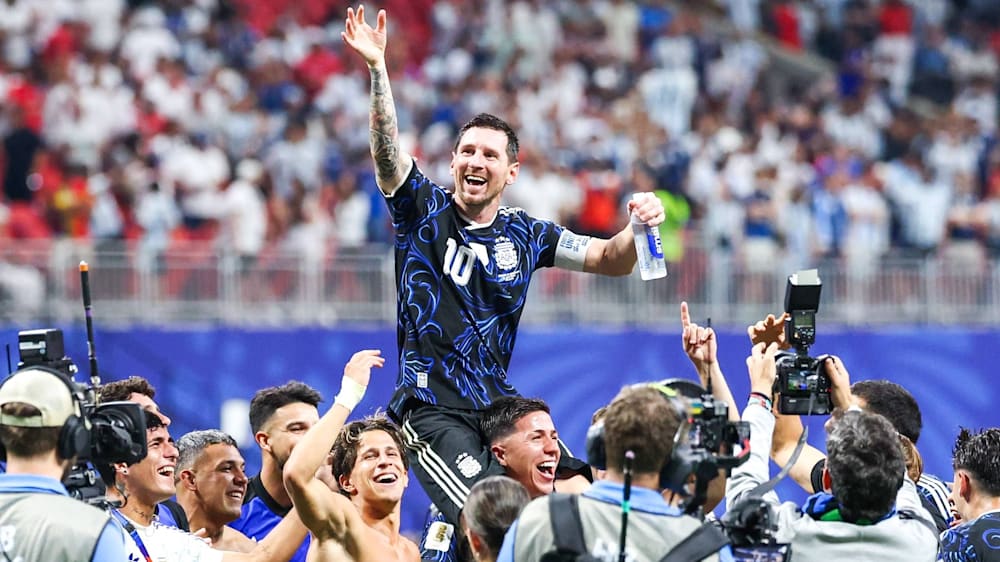 Wurde durch das Mercedes-Benz Stadium getragen: Lionel Messi
