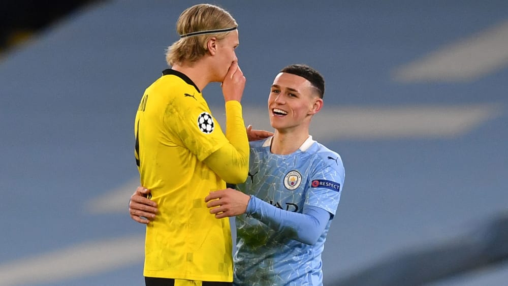 Unterhaltung nach Schlusspfiff: Erling Haaland mit Torschütze Phil Foden.