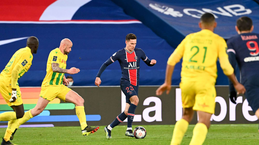 Das Führungstor von Julian Draxler reichte PSG nicht - gegen Nantes verpasste Paris die Tabellenführung.