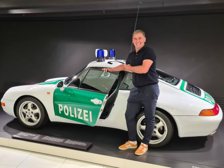 Stefan Kuntz und ein Spezial 911er im Porsche-Museum