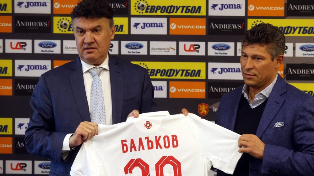 Bulgariens Fußball-Verbandschef Borislav Mihaylov (li.), hier bei der Vorstellung von Nationaltrainer Krassimir Balakov.