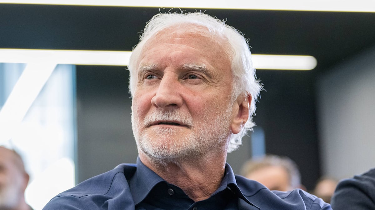 Völler: “Jürgen will definitely be at the stadiums more often; that wasn’t ...