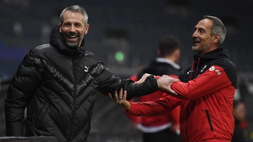 Adi Hütter (re.) folgt auf Marco Rose (li.) als Trainer in Mönchengladbach.
