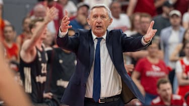 Chefcoach Svetislav Persic (FC Bayern Basketball) vorwurfsvoll, FC Bayern Basketball vs. Telekom Baskets Bonn, BBL, Halbfinale 1, 30.05.2026 Muenchen Bayern Deutschland *** Head coach Svetislav Persic FC Bayern Basketball reproachful, FC Bayern Basketball vs Telekom Baskets Bonn, BBL, semi-final 1, 30 05 2026 Munich Bavaria Germany Copyright: xkolbert-press UlrichxGamelx