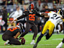 Kicker Andre Szmyt trifft für die Cleveland Browns zum Sieg über die Pittsburgh Steelers