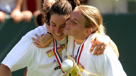 Birgit Prinz und Nia Künzer (re.), die Schützin des Siegtreffers im WM-Finale 2003 gegen Schweden.