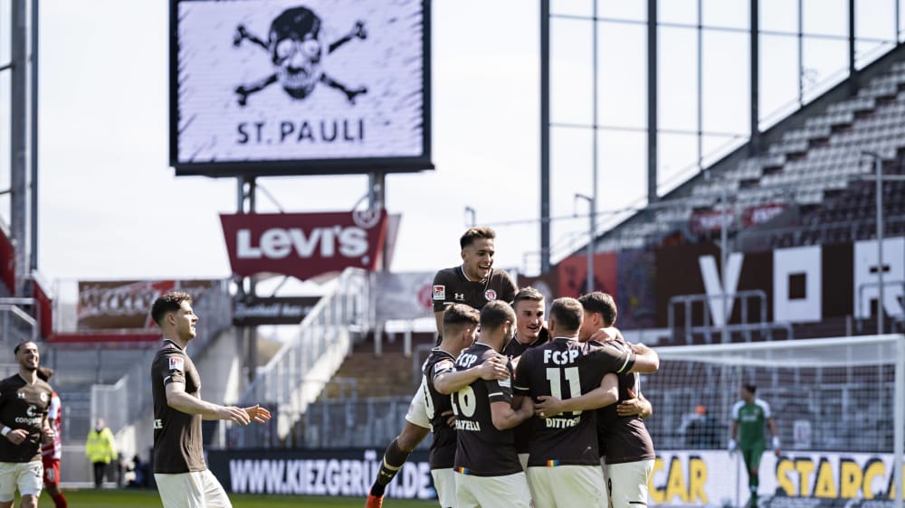 Außer Rand und Band: St. Pauli ist die beste Mannschaft der Rückrunde - und hat nur noch sechs Punkte Rückstand auf Platz 3.
