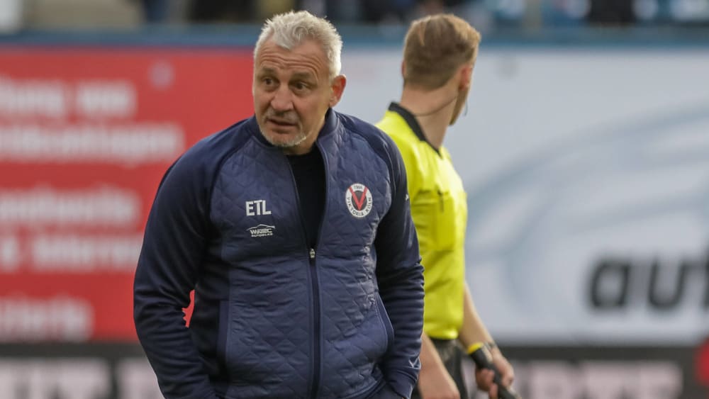 Viel Grund zum Lachen hatte Viktoria Kölns Trainer Pavel Dotchev in Rostock nicht: Gegen Lübeck soll seine Mannschaft eine Reaktion zeigen.