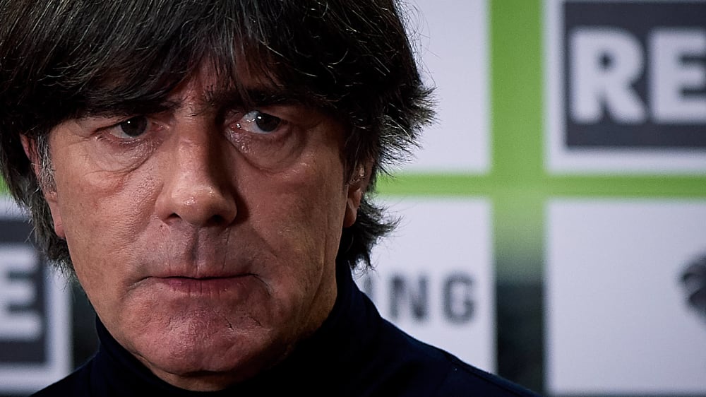 Muss Rückschlüsse aus dem 0:6 gegen Spanien ziehen: Bundestrainer Joachim Löw.