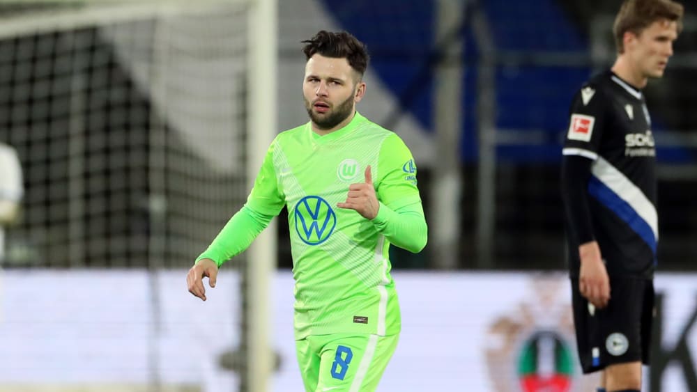 Daumen nach oben: Wolfsburgs Offensivspieler Renato Steffen.