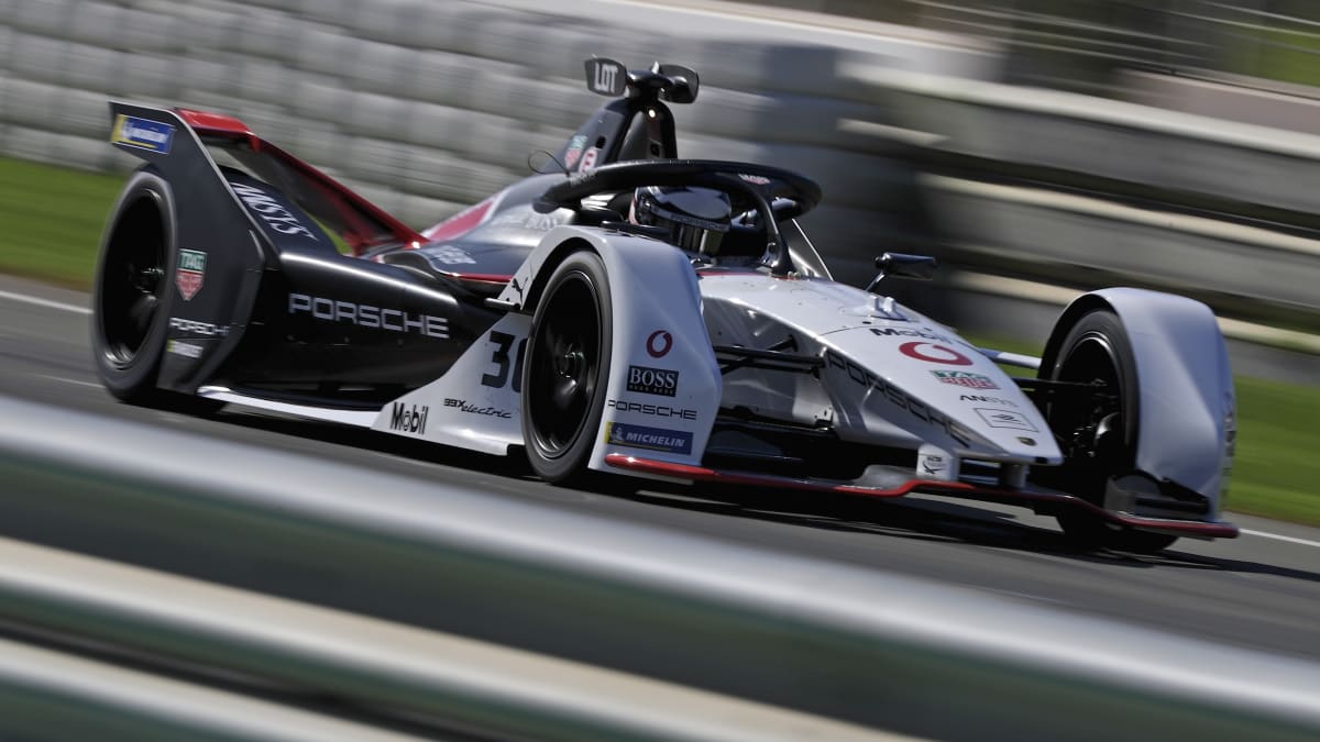 Porsche Und Mercedes Die Spannung Steigt Kicker