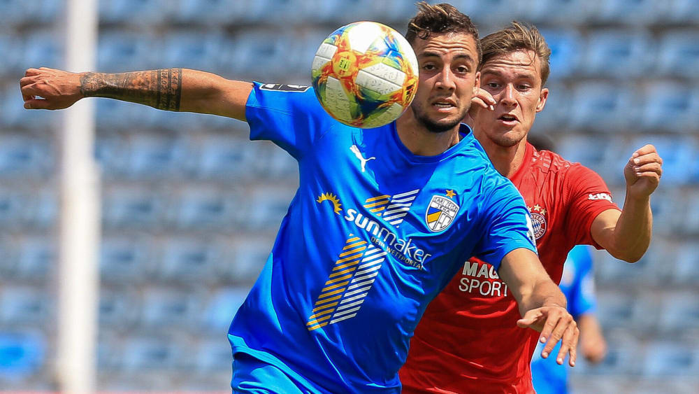 Carl Zeiss Jena hat mit Justin Schau verlängert.