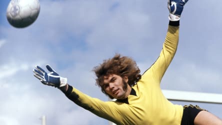 Schalkes Keeper Norbert Nigbur im März 1973