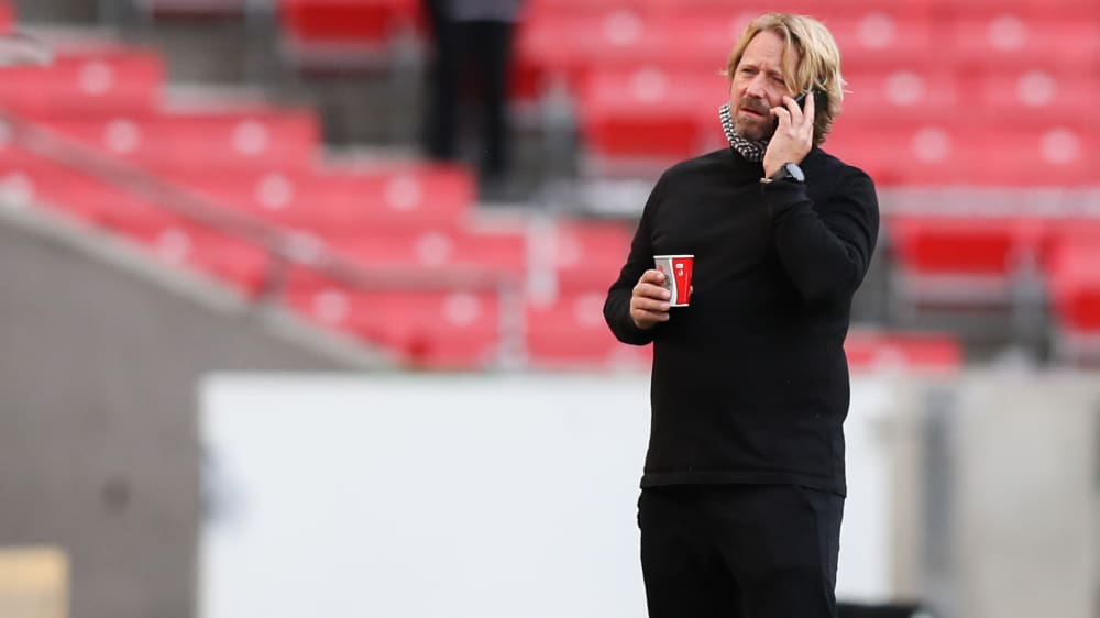 Hat für den VfB Stuttgart einen extrem jungen Kader zusammengestellt: Sportdirektor Sven Mislintat.