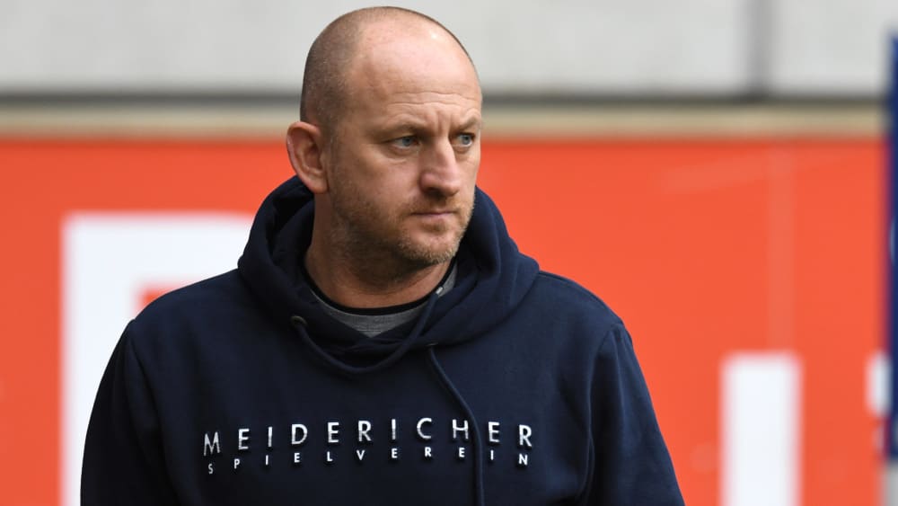 War nicht zufrieden mit dem Auftritt seines Teams: Duisburgs Coach Torsten Lieberknecht.