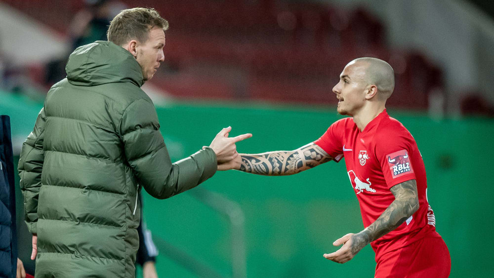 Rb Leipzig Julian Nagelsmann Warnt Vorschnellen Angelino Kicker