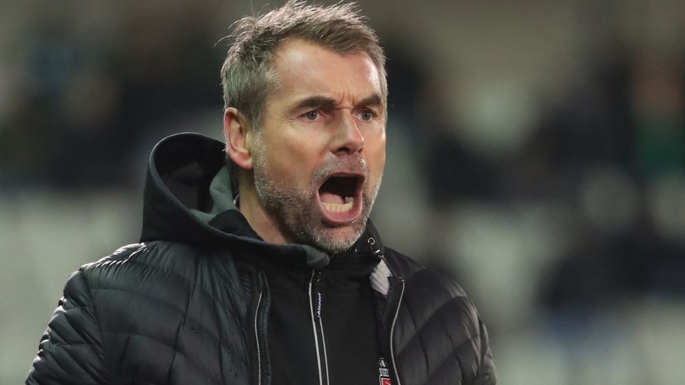 Bernd Hollerbach wird beim Neustart der belgischen Jupiler Pro League nicht mehr Trainer von Royal Excel Mouscron sein.