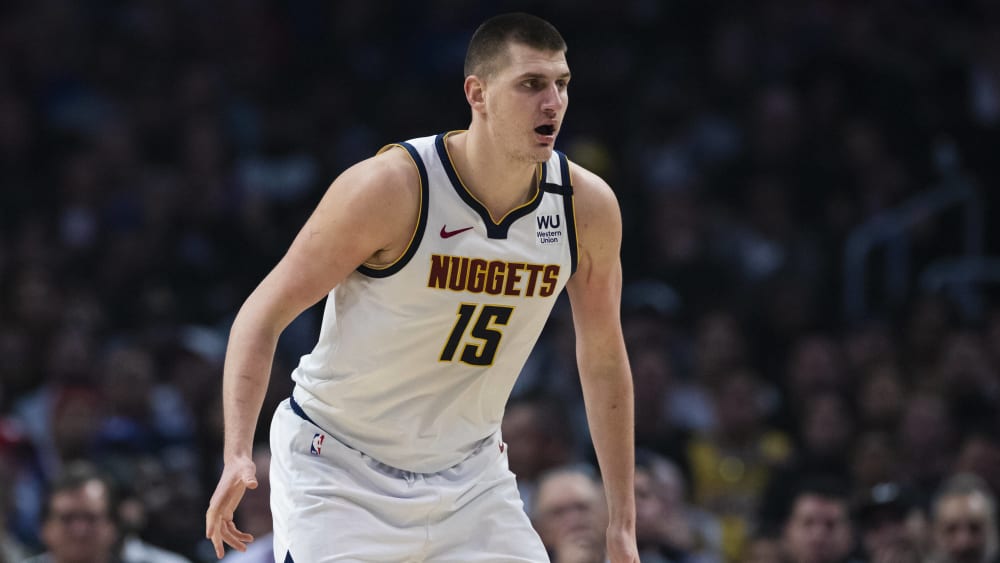 Nba Nach Jokic Auch Brogdon Len Und Parker Positiv Getestet Kicker