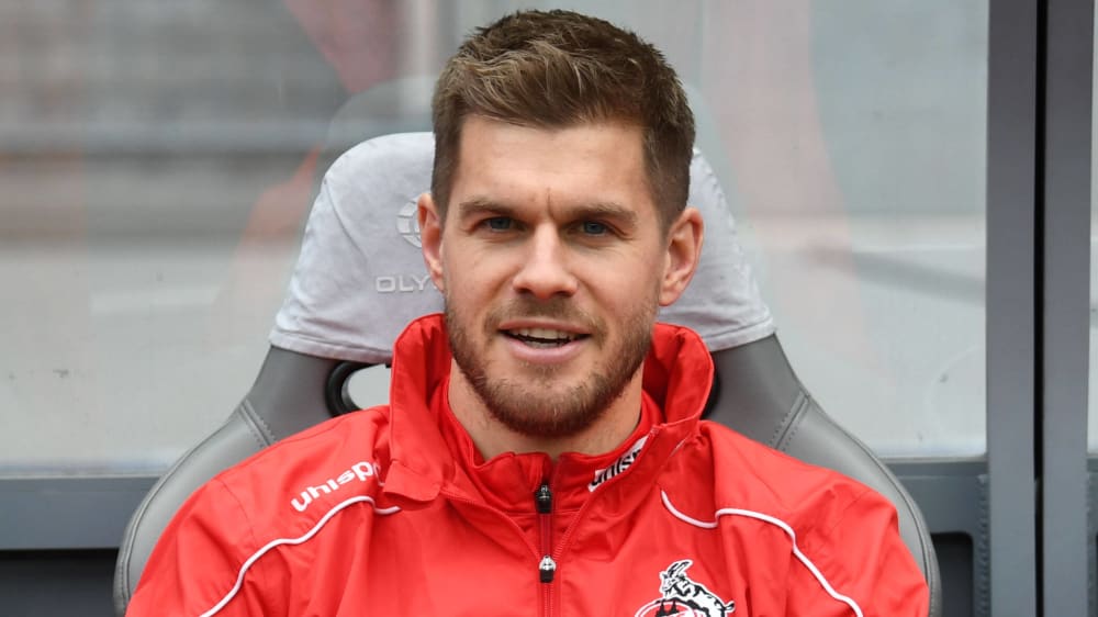 Für Simon Terodde blieb beim 1. FC Köln zuletzt oft nur ein Platz auf der Bank übrig