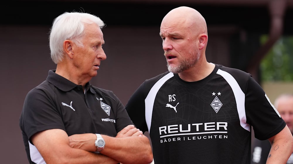 Rainer Bonhof (li.) vertraut seinem Sportchef Rouven Schröder.