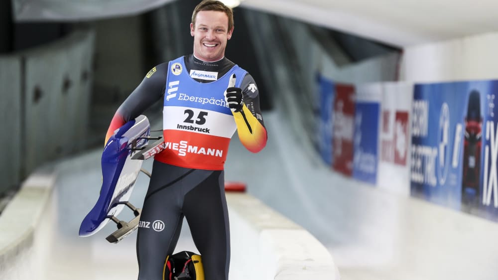 Kann endlich wieder einen Sieg in der Eisbahn bejubeln: Felix Loch.