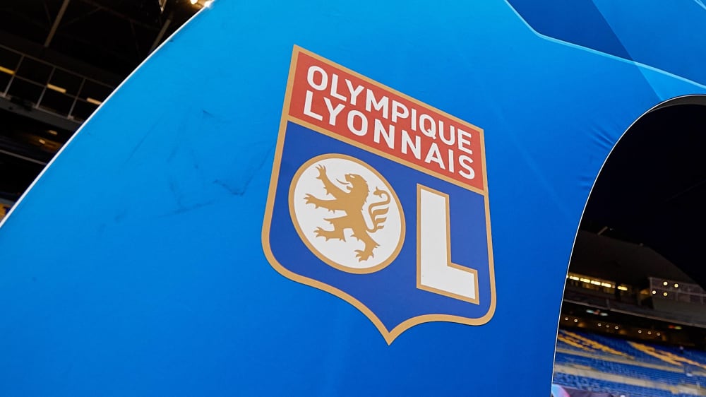 Olympique Lyon droht mit Einbruch bezüglich des Saisonabbruchs.
