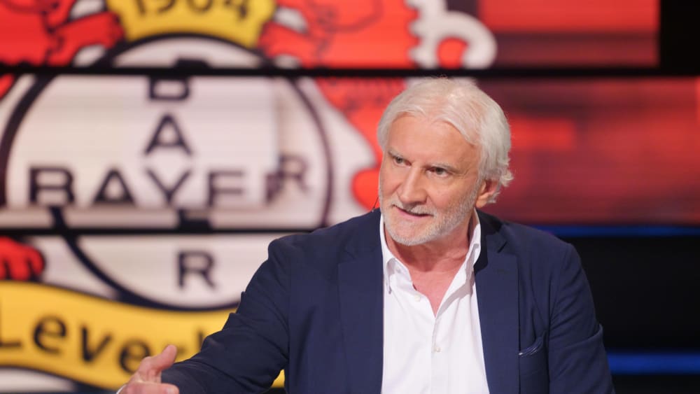 Rudi Völler, hier als Gast im 'aktuellen sportstudio des ZDF', rechnet nicht mehr mit einer Qualifikation Bayers für die kommende Champions League.