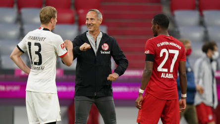 Martin Hinteregger, Trainer Adi Hütter und David Alaba (v.l.n.r.)