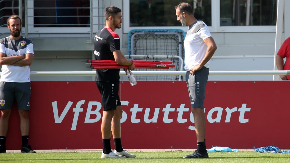 Zurück auf dem Platz: Konstantinos Mavropanos mit Pellegrino Matarazzo.