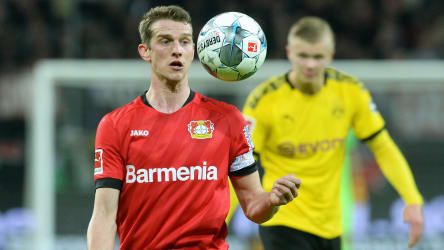 Leverkusens Kapitän Lars Bender spricht über seine schwere Zeit mit vielen Verletzungen.
