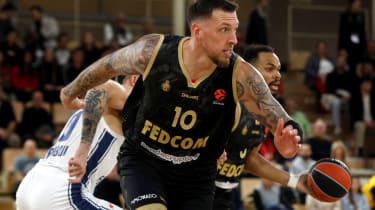 BASKET MONACO vs ANADOLU ISTANBUL PHOTOPQR NICE MATIN Jean François Ottonello ; Monaco ; 26 11 2025 ; AS MONACO vs ANADOLU ISTANBUL - 14e journee Euroligue 2025 2026 - 10 Daniel Theis Monaco France PUBLICATIONxNOTxINxFRAxBELxSUIxUK Copyright: xPHOTOPQR NICExMATIN MAXPPPxJeanxFrançoisxOttonellox 20251126NIM3078 20251126NIM3078
