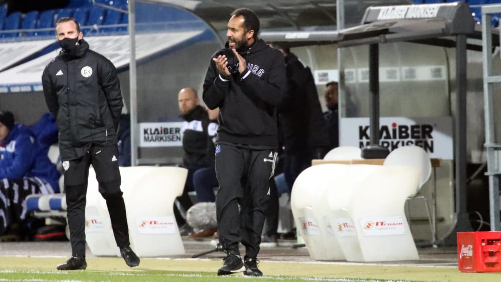 Zuletzt gab's Beifall vom Coach: Daniel Thioune sah zuletzt vier Siege seines Teams.