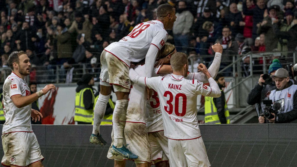 Großer Jubel: Köln drehte das Spiel in Frankfurt.