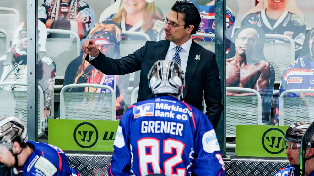 Brad Tapper gibt weiter die Kommandos bei den Iserlohn Roosters.