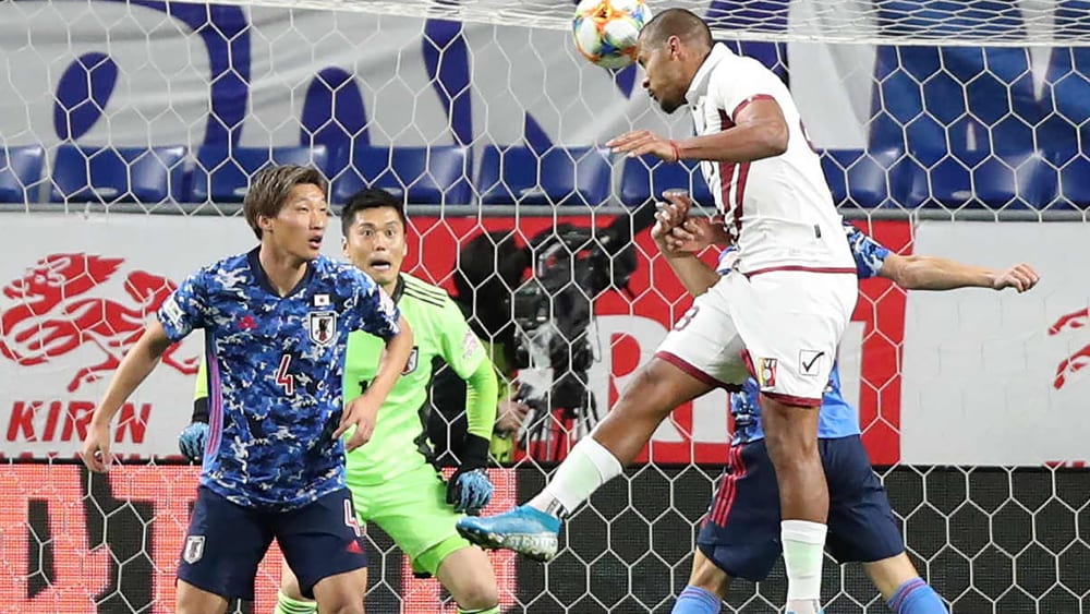 Hattrick Binnen 26 Minuten Rondon Argert Japan Gewaltig Kicker