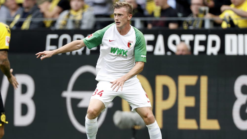 Georg Teigl verlässt den FC Augsburg und schließt sich Austria Wien an.