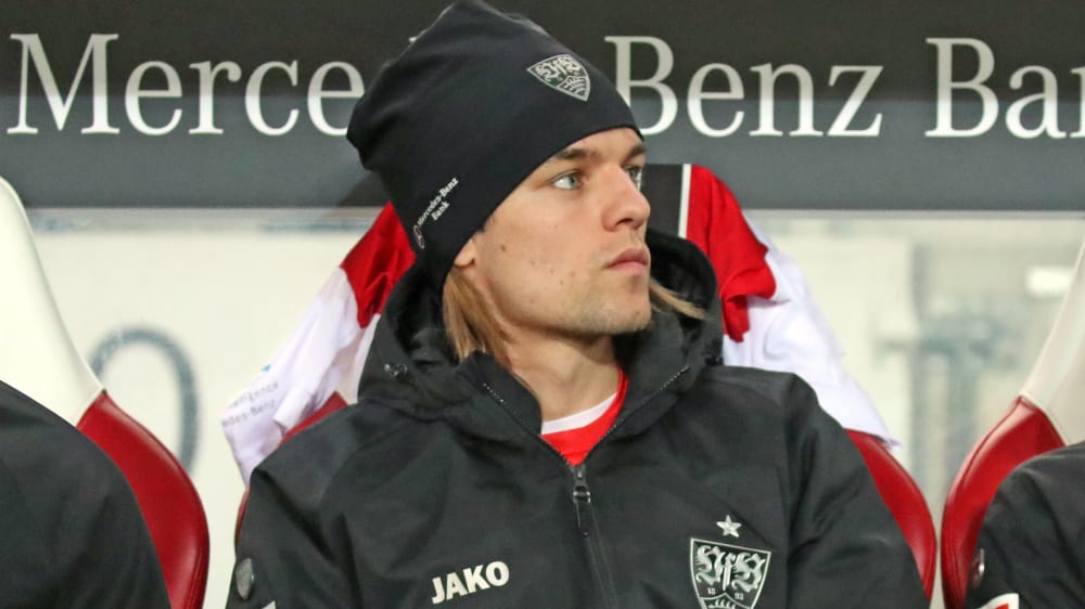 Vfb Stuttgart Wieder Ein Ruckschlag Fur Borna Sosa Kicker