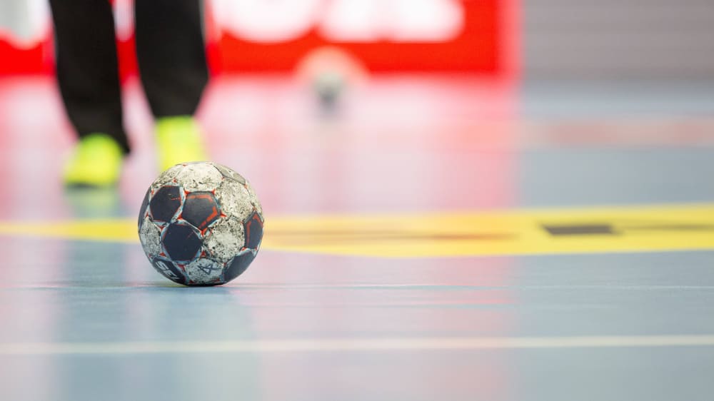 Im Handball findet das Final Four der Königsklasse planmäßig erst Ende Dezember statt.