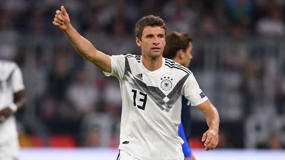 Muller Nicht Mit Der 13 Dfb Team Gibt Ruckennummern Bekannt Kicker