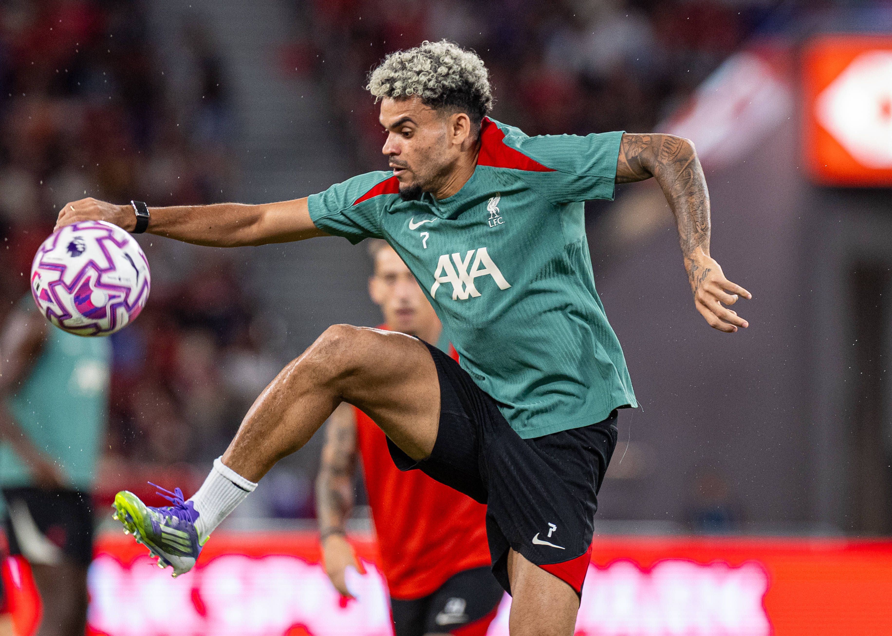 Kostspielige Soforthilfe
            : Drittteuerster Bayern-Transfer: Luis Diaz unterschreibt in München