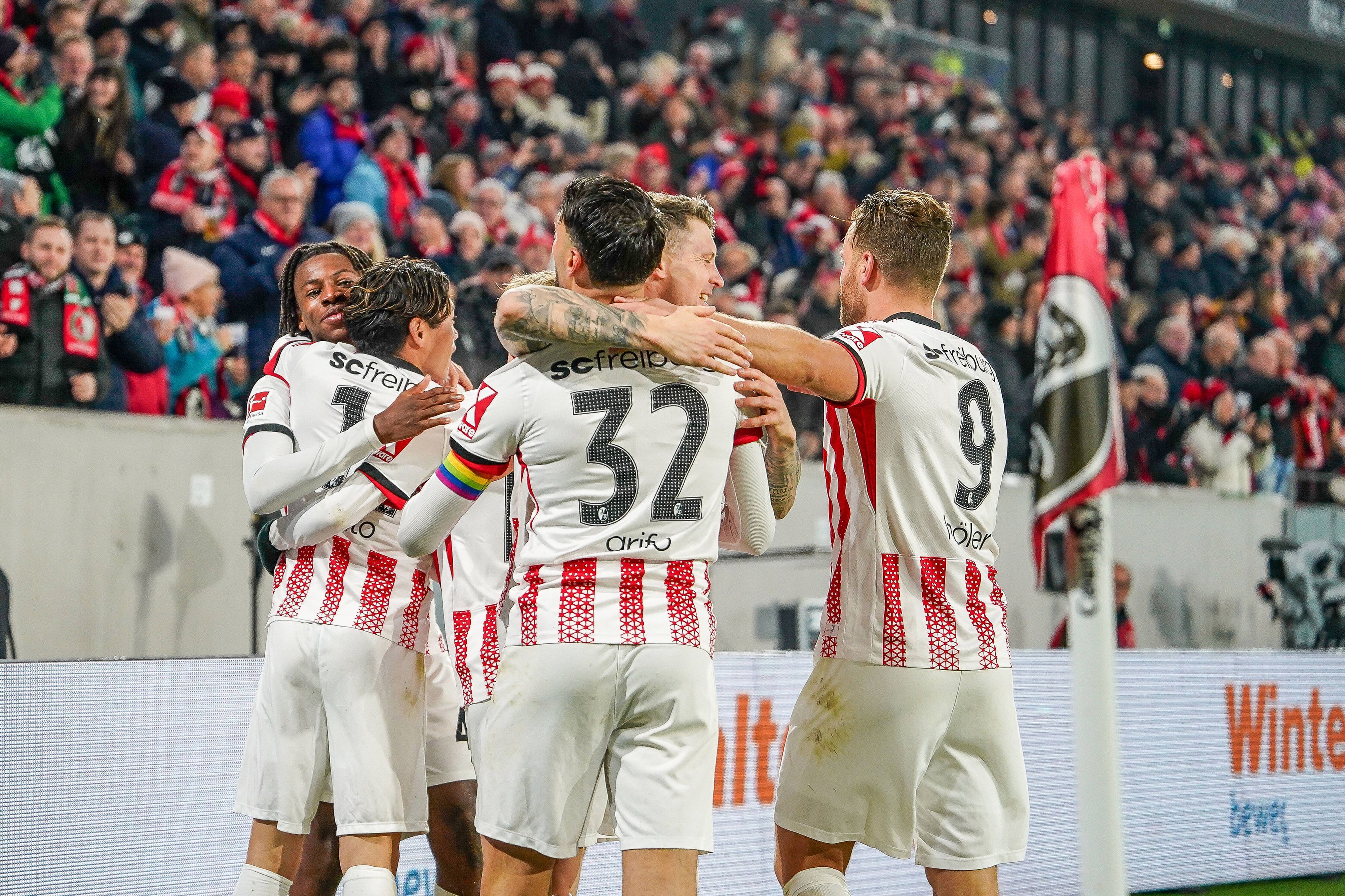 FSV bleibt Schlusslicht
                    : Einziger Torschuss in der 82. Minute: Zehn Mainzer in Freiburg chancenlos