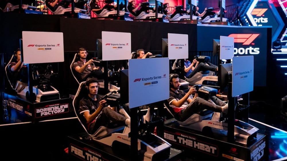 Bei der Pro Exhibition zur F1 Esports Series dürfen in diesem Jahr auch Frauen teilnehmen.