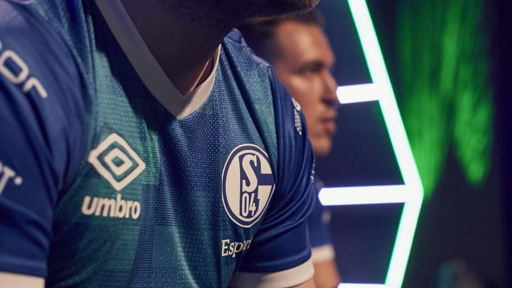 Der FC Schalke 04 hat nach den zwei Spielen gegen Juventus Turin gute Chancen auf die Playoffs.