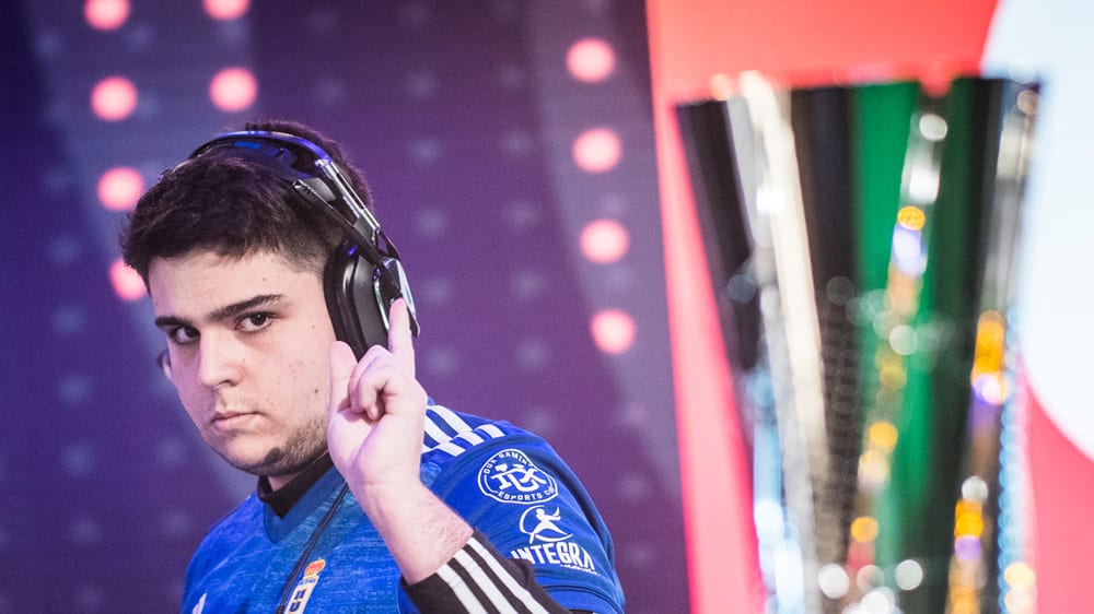 Beim eLa Liga Cup konnten Adrian ˈAdrimanˈ Caribano und seine Konkurrenten in einem Studio antreten.